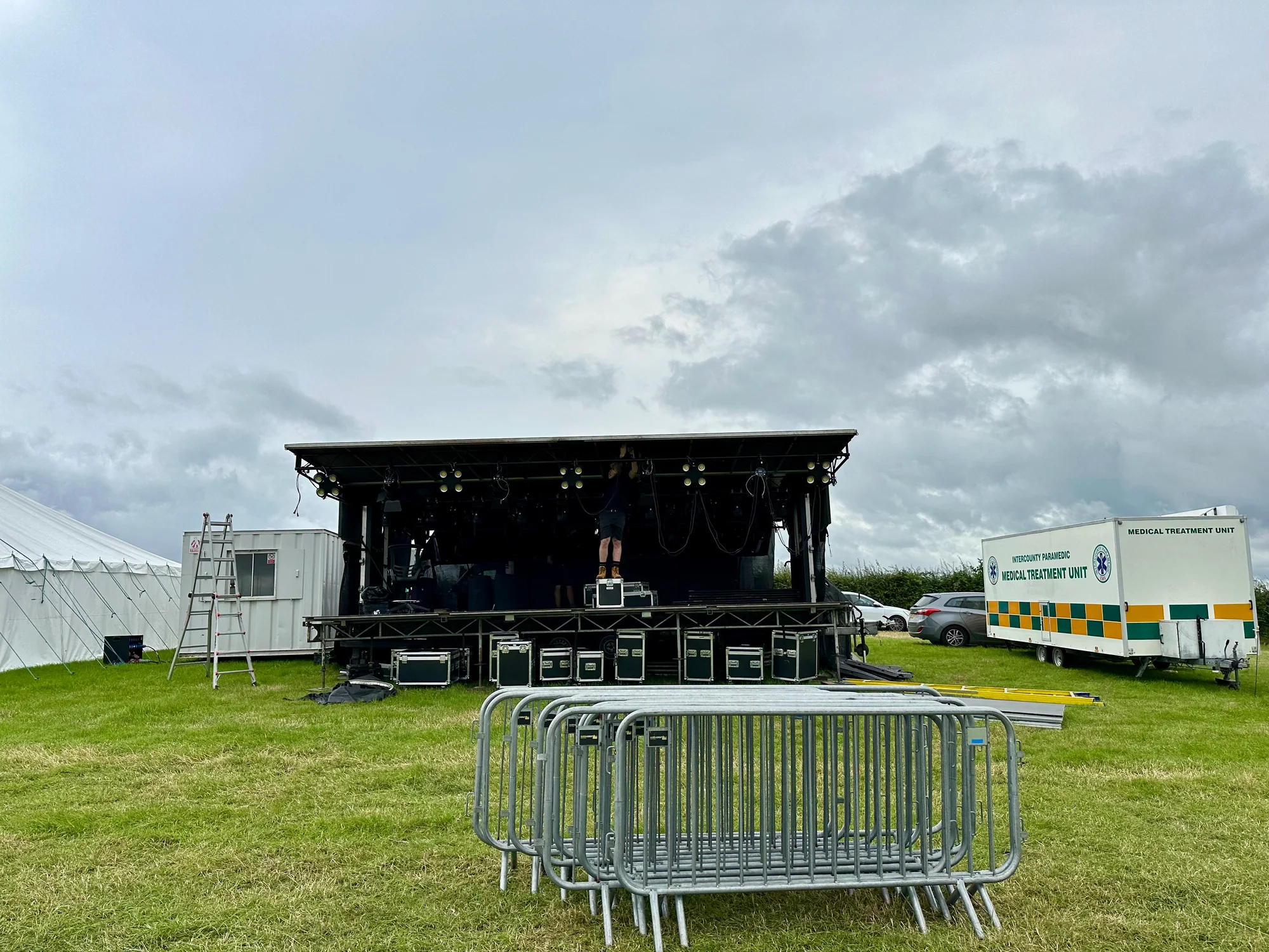 Rock and Blues Custom Show stage with its roof lowered for lighting and video setup